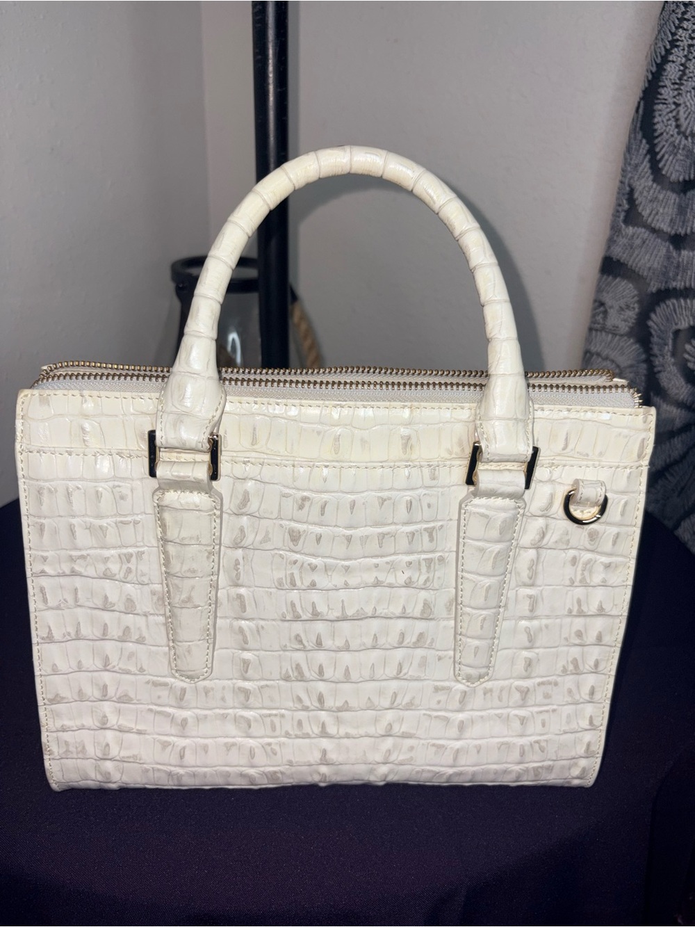 Brahmin Cami Anchor Melbourne Leather Satchel
**No Crossbody Strap** - Picture 3 of 10